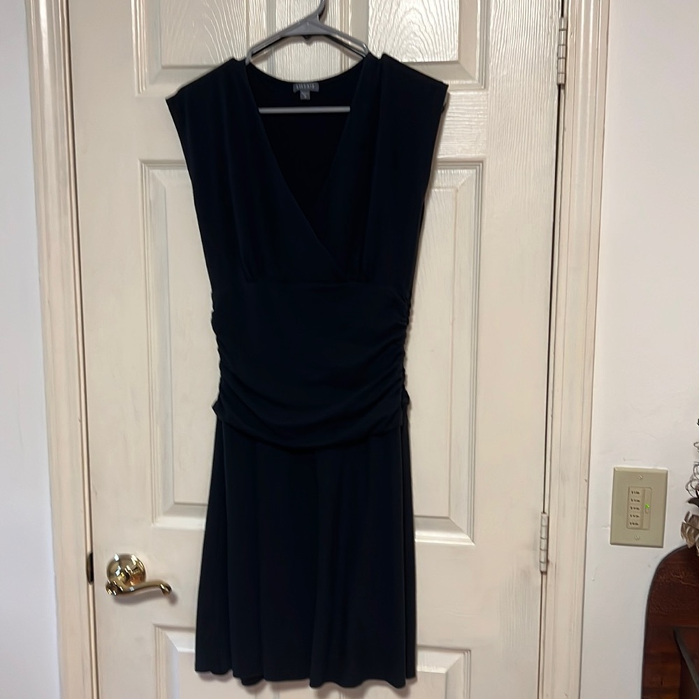 Lilla P ruched waist dress in black size medium